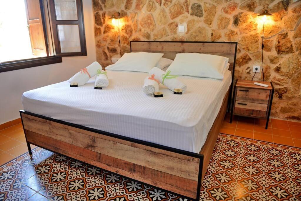 Meandros Suite In Old Town Rhodes City Εξωτερικό φωτογραφία