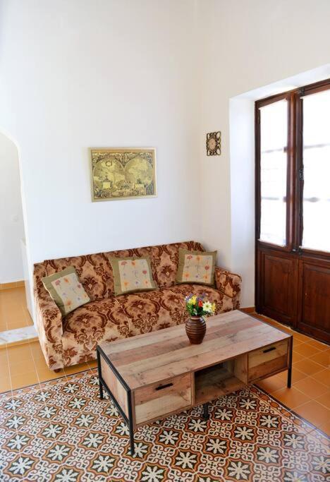 Meandros Suite In Old Town Rhodes City Εξωτερικό φωτογραφία